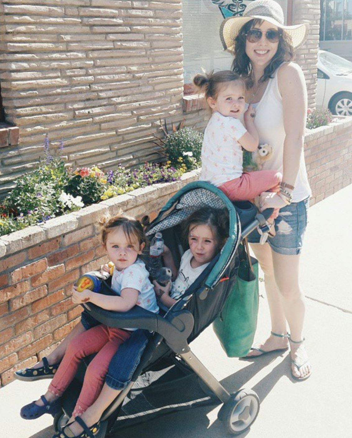 single stroller that can convert to double